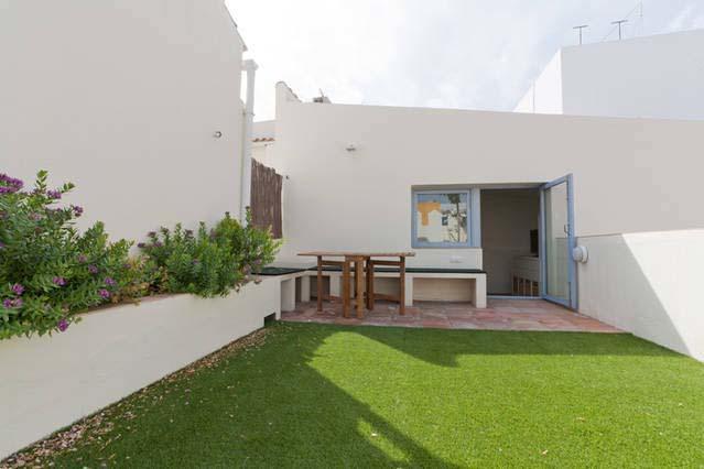 Holastays Arenal Apartments Seville Exterior photo